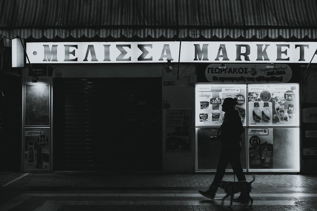 Photo Virtual marketplace