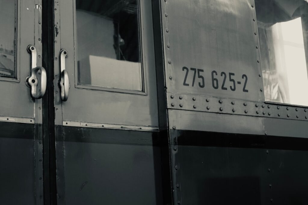 Photo Exciting trailers